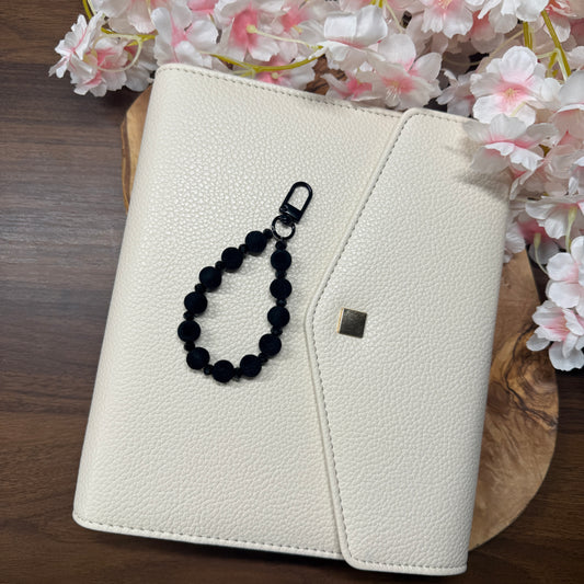 BLACK Edition Samt Anhänger - HANDMADE