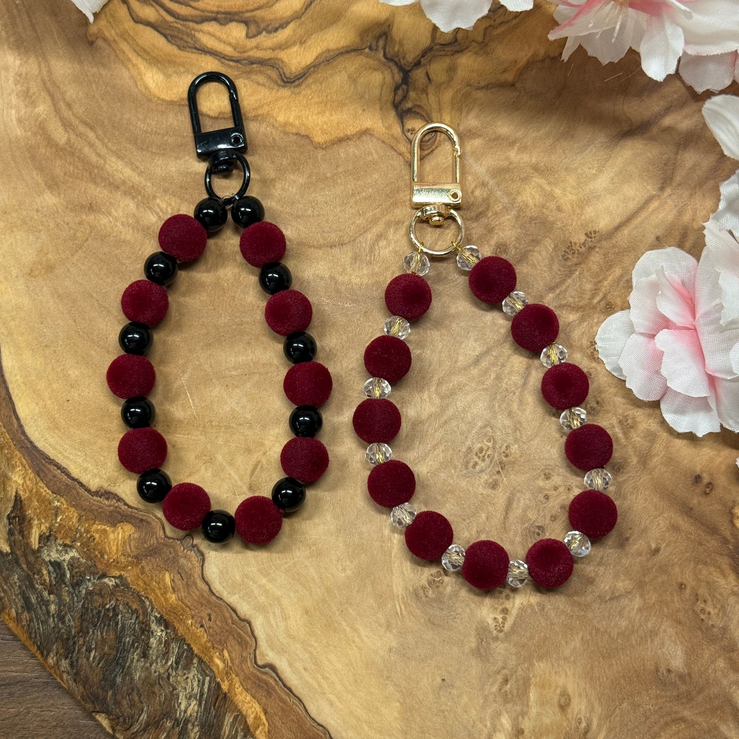 RED Edition Samt Anhänger - HANDMADE