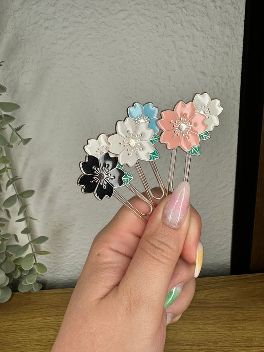 Sakura Bookmark I bracket
